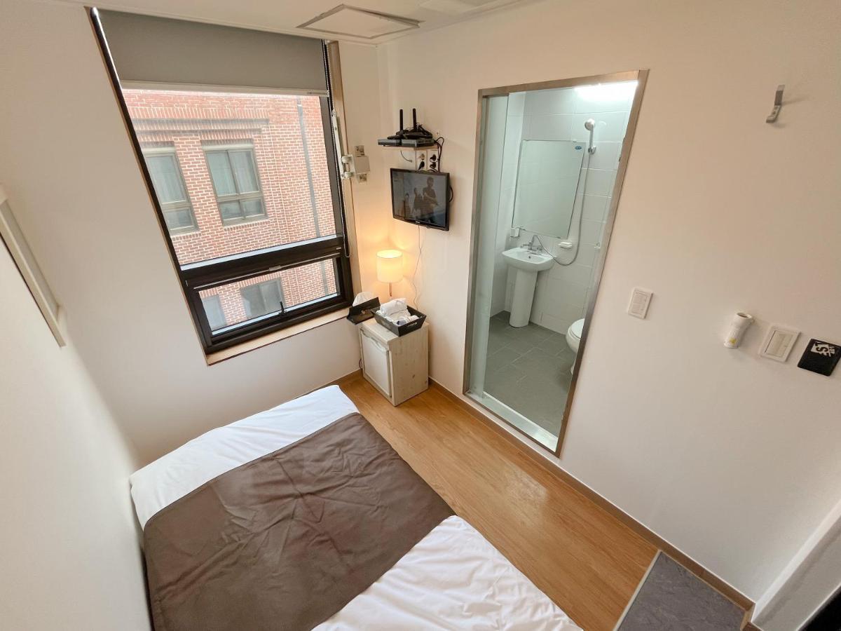 K9 Myeongdong Hotel Seoul Exterior photo